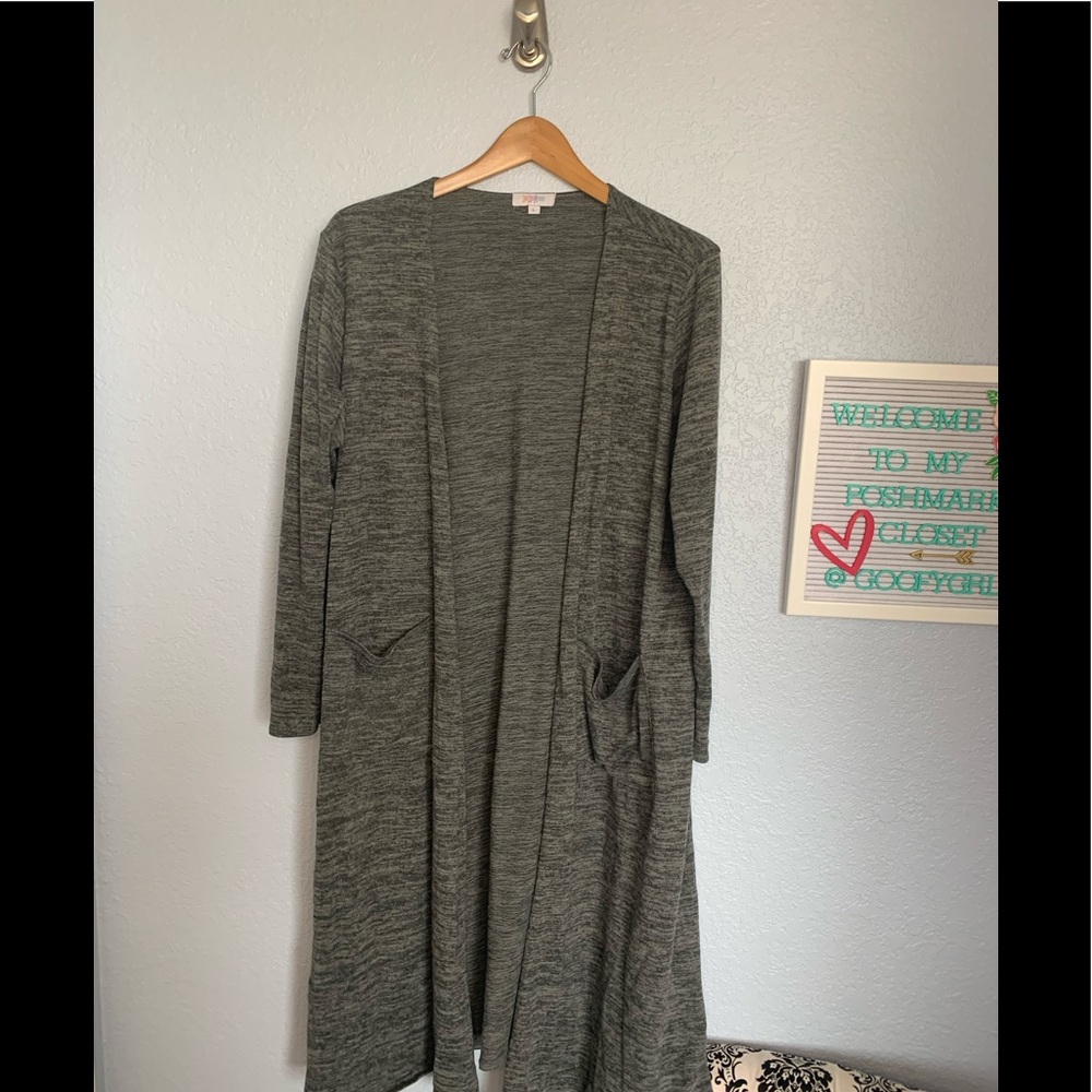 Lularoe L heathered grey Sarah